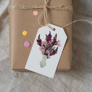 Gift tag · Pink flower bouquet